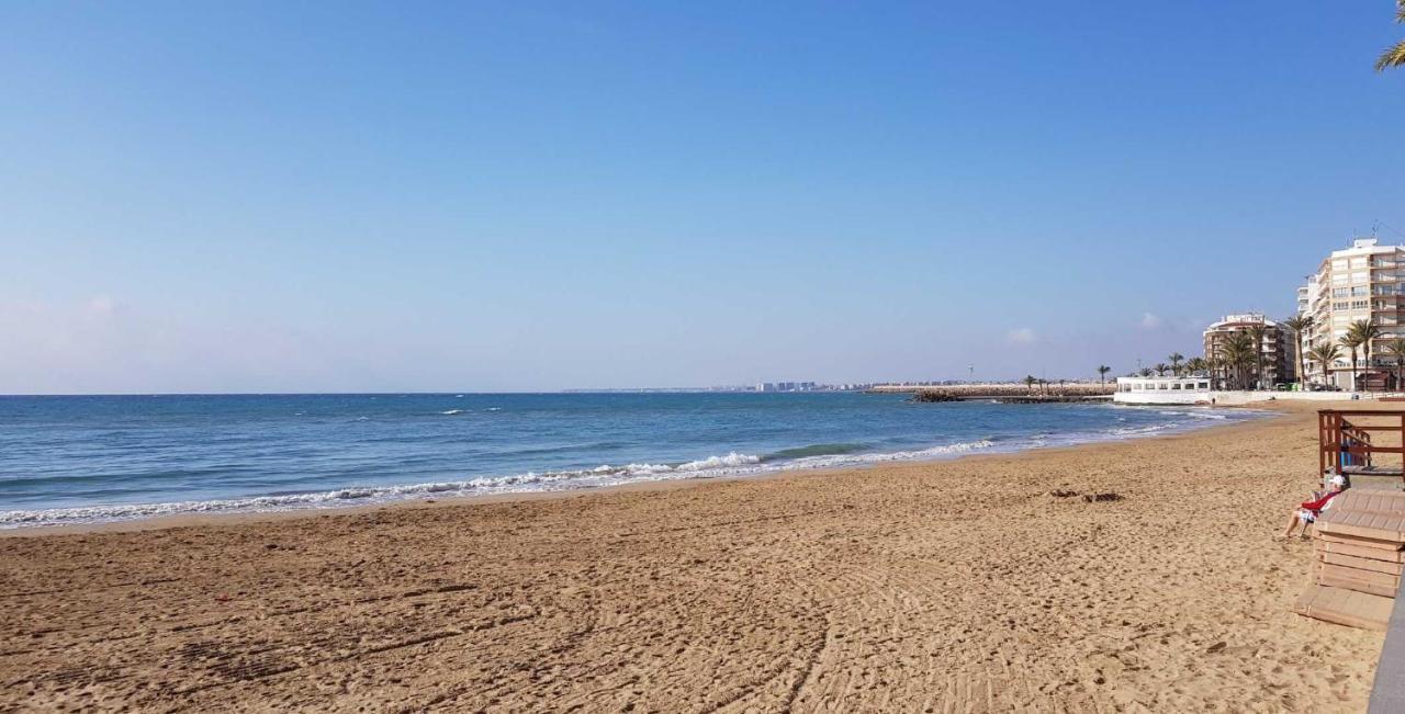 El Sombrero Apartment With Free Wifi Playa Del Cura Torrevieja Exterior photo